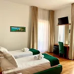 Meridiana 3*
