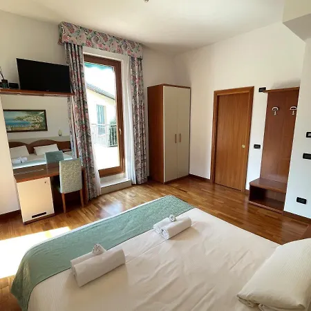 Meridiana 3*